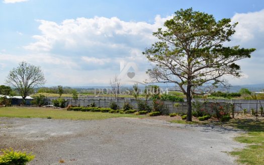 Se vende terreno industrial con bodega en San Joaquin de Flores, Heredia