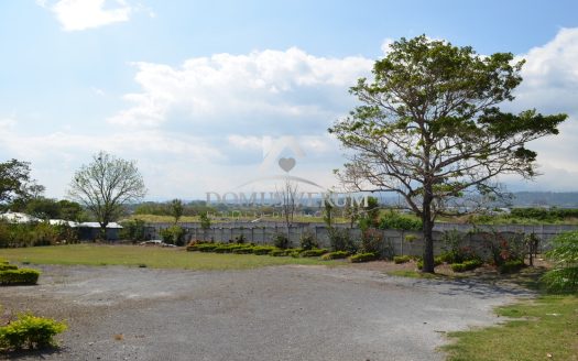 Se vende terreno industrial con bodega en San Joaquin de Flores, Heredia