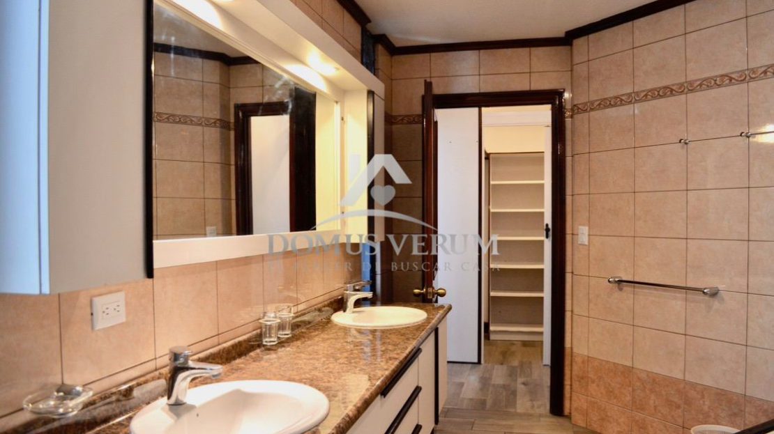 Elegante Apartamento en Venta en Rohrmoser san jose