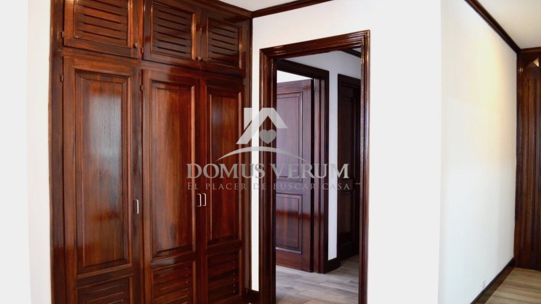 Elegante Apartamento en Venta en Rohrmoser san jose