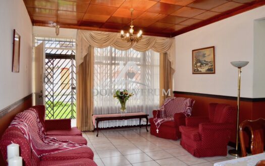 Santo Domingo de Heredia Venta de Casa en el Centro