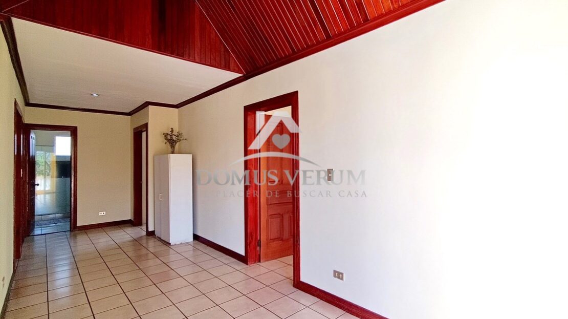 Venta de Casas en Belen Heredia