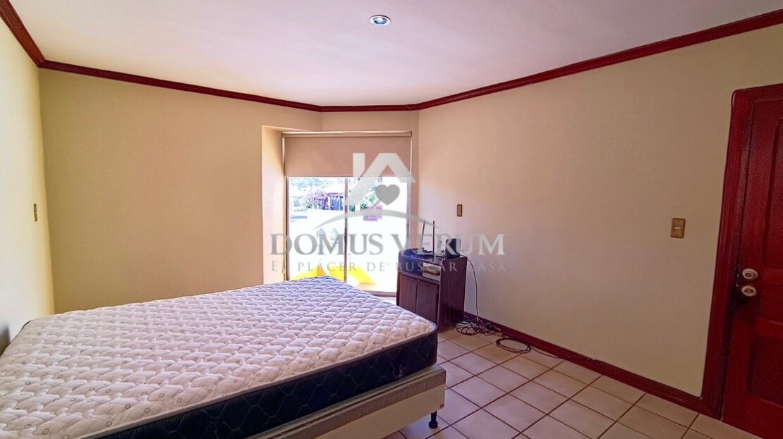 Casas en Venta Belen Heredia