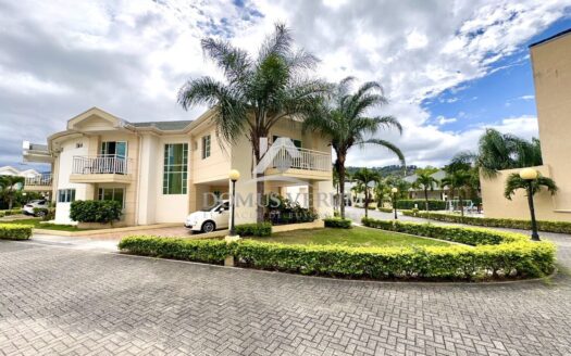 Alquiler de Casa Amueblada en Escazú Los Laureles