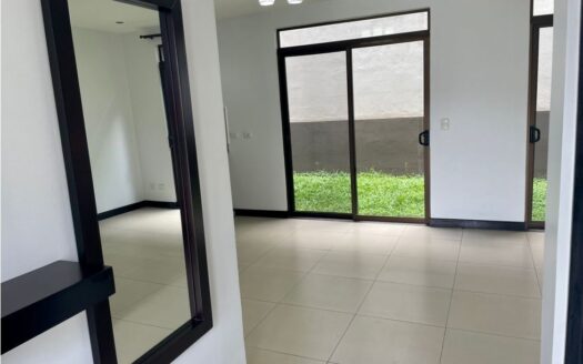 Casa en Venta Condominio Atocha Lagunilla de Heredia